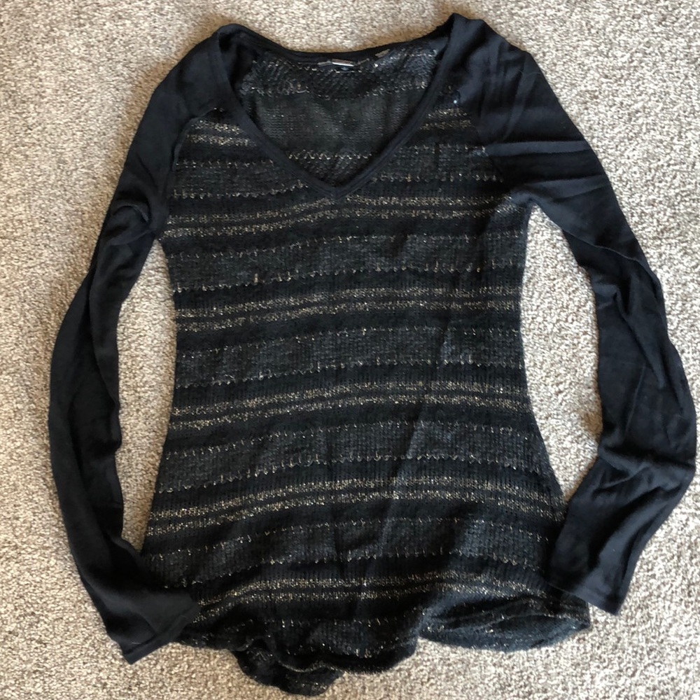 Miss Me gold metallic and black V neck sweater Lg
